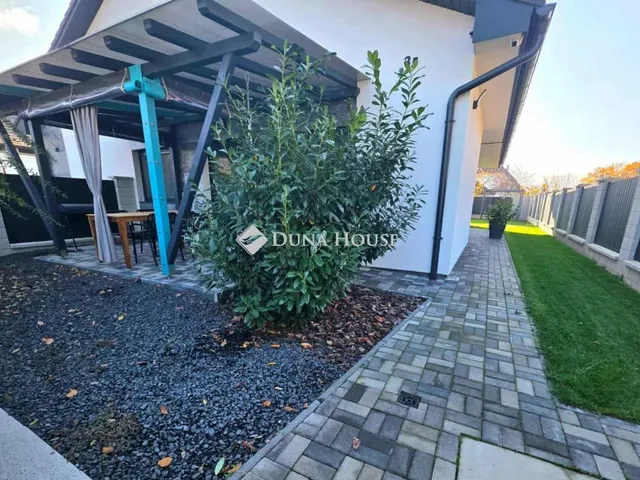 Eladó üdülő és hétvégi ház Siófok 150 nm