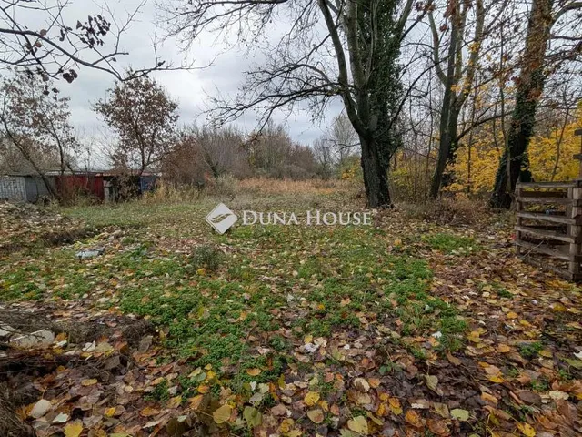 Eladó kereskedelmi és ipari ingatlan Siófok 600 nm