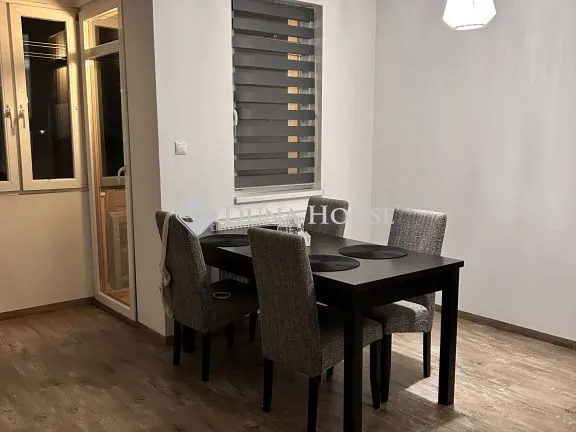 Eladó lakás Dabas 85 nm