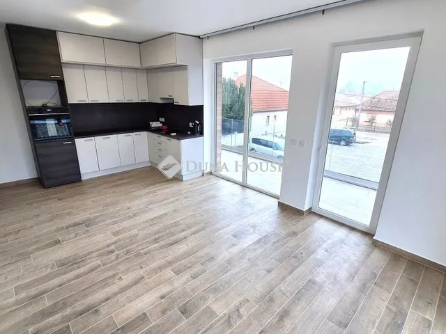 Kiadó lakás Újhartyán 47 nm