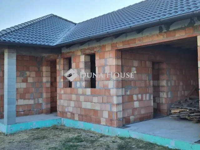 Eladó ház Nyáregyháza 127 nm