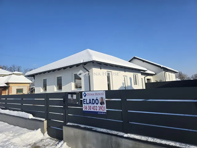 Eladó lakás Újlengyel 91 nm