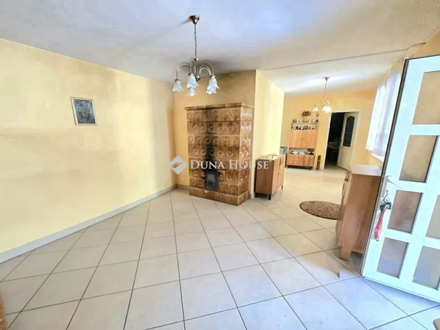 Eladó ház Újhartyán, Gödör utca 110 nm