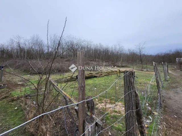 Eladó telek Dabas 805 nm