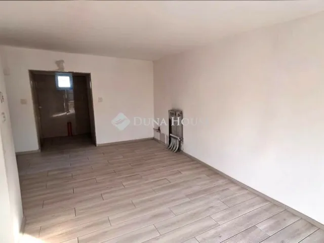 Kiadó ház Újhartyán 55 nm