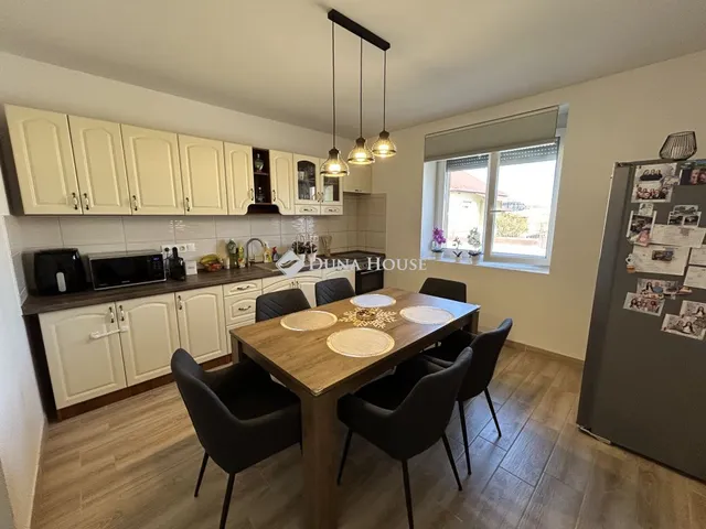 Eladó ház Újhartyán 72 nm