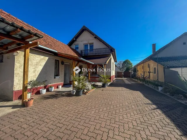 Eladó ház Dabas 100 nm
