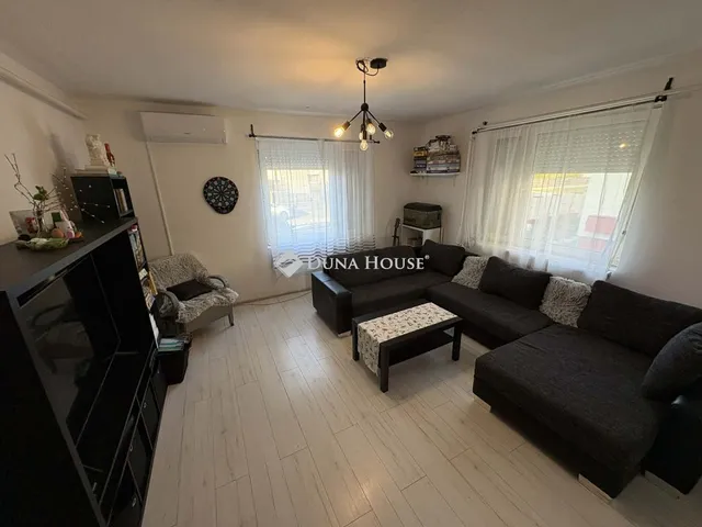 Eladó ház Hernád 148 nm