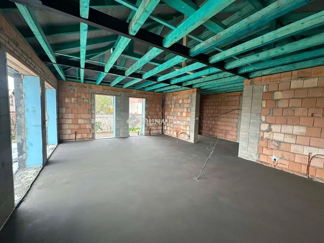 Eladó ház Monor 139 nm