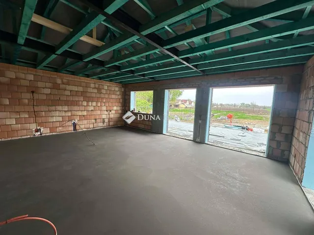 Eladó ház Monor 139 nm