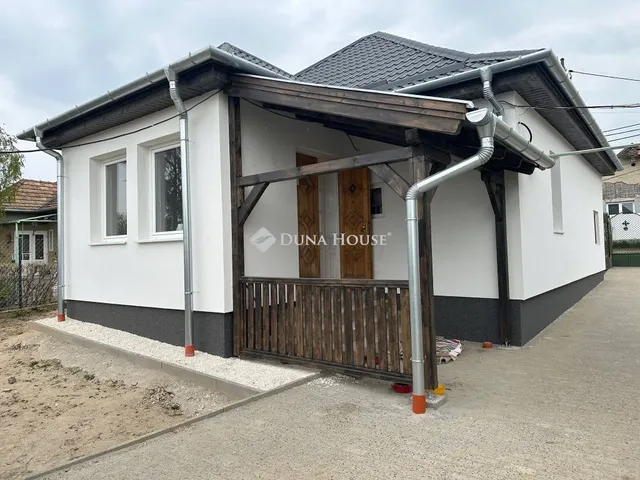 Eladó ház Maglód 75 nm