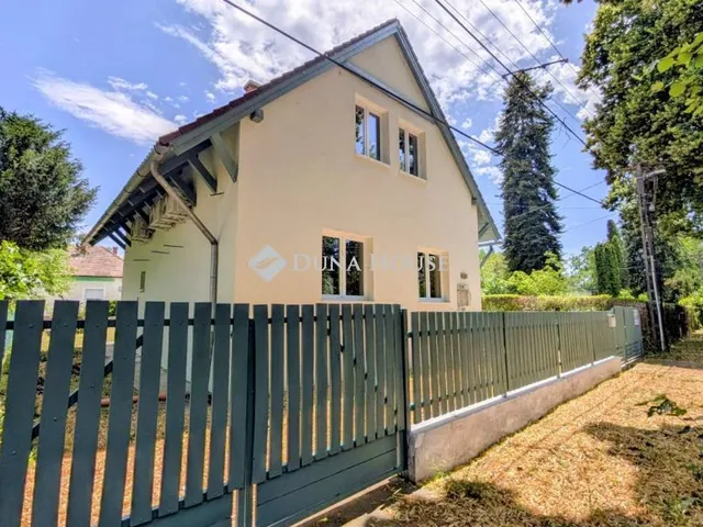Eladó ház Szántód 131 nm