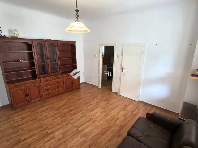 Eladó ház Újhartyán 102 nm