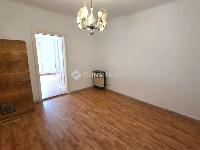 Eladó ház Újhartyán 102 nm