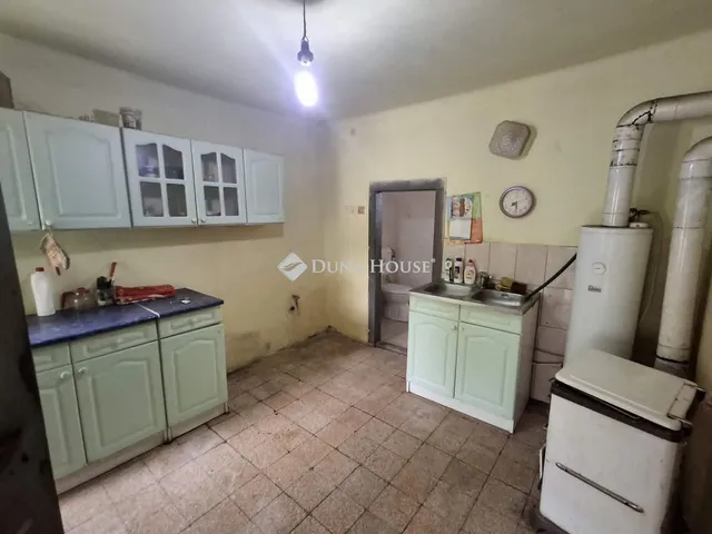 Eladó ház Kamond 95 nm