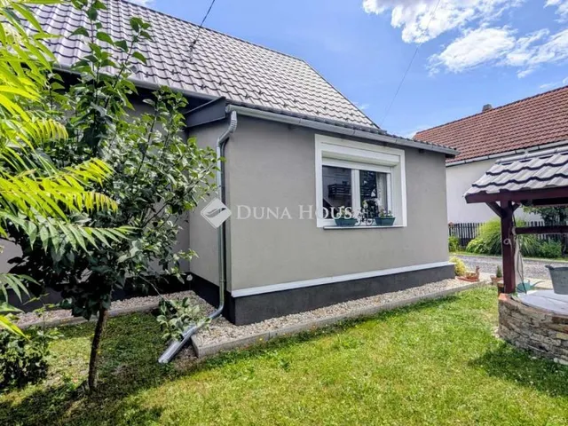 Eladó ház Balatonkeresztúr 90 nm