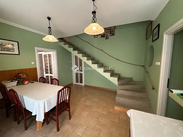 Eladó ház Pilis 182 nm