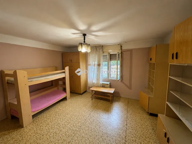 Eladó ház Örkény 79 nm