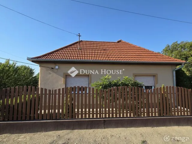 Eladó ház Dabas 78 nm