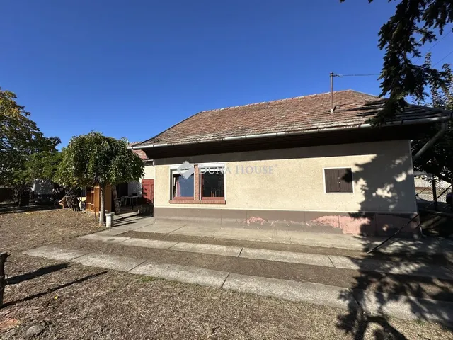 Eladó ház Örkény 120 nm