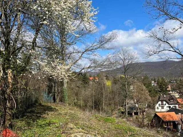 Eladó telek Csobánka 883 nm