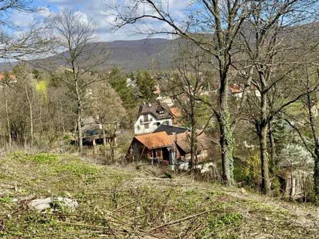 Eladó telek Csobánka 883 nm