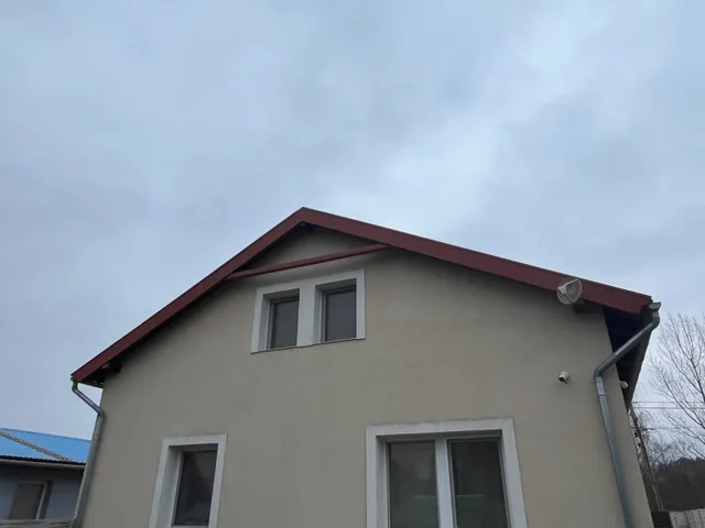 Eladó ház Piliscsév 151 nm