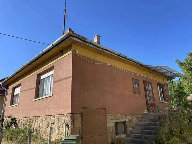 Eladó ház Pilisszántó 72 nm