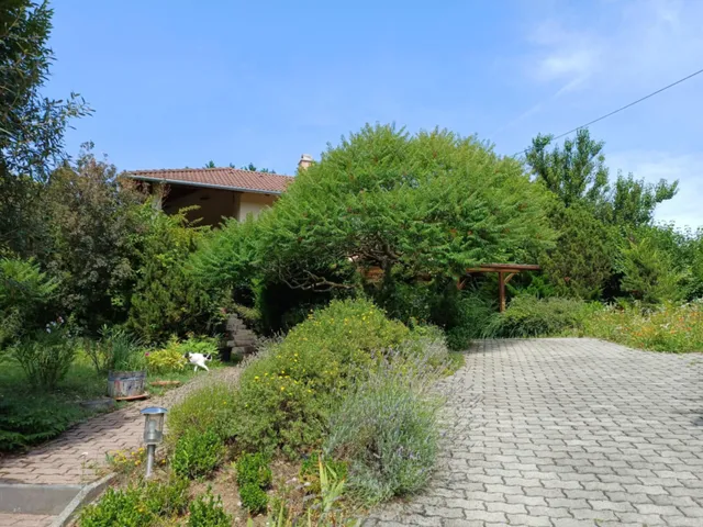 Eladó ház Piliscsaba 150 nm