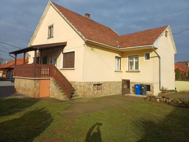 Eladó ház Pilisvörösvár 130 nm