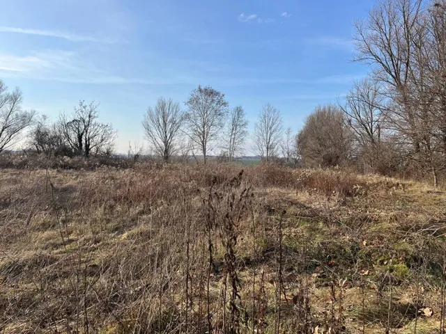 Eladó telek Kesztölc 4166 nm