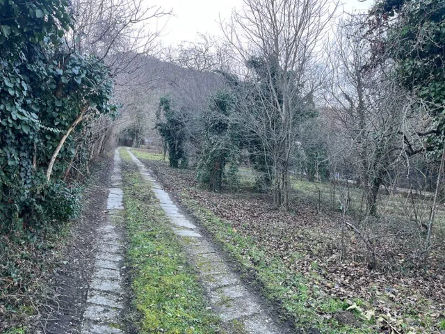 Eladó telek Budapest III. kerület 3522 nm