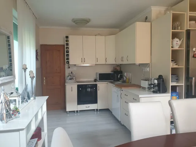 Eladó ház Pilisjászfalu 140 nm