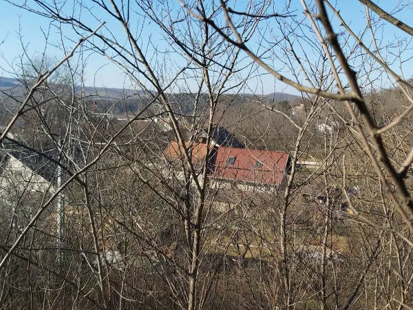 Eladó telek Pilisjászfalu 692 nm