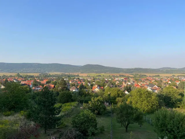 Eladó telek Pilisvörösvár 1475 nm