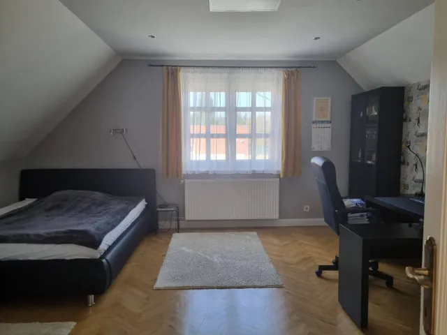 Eladó ház Pilisvörösvár 220 nm