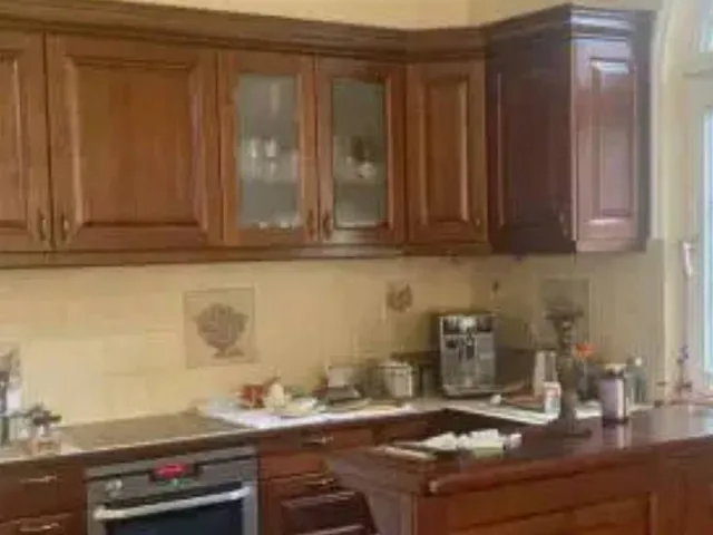 Eladó ház Piliscsaba 240 nm