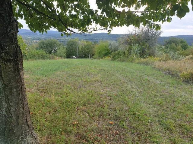 Eladó telek Pilisszántó 2040 nm