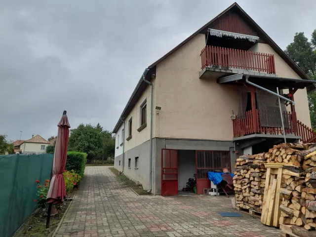 Eladó ház Pilisszentkereszt 110 nm