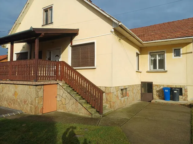 Eladó ház Pilisvörösvár 130 nm