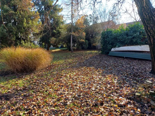 Eladó telek Pilisvörösvár 701 nm