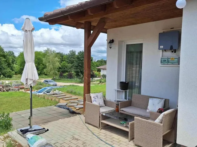 Eladó ház Pilisjászfalu 65 nm