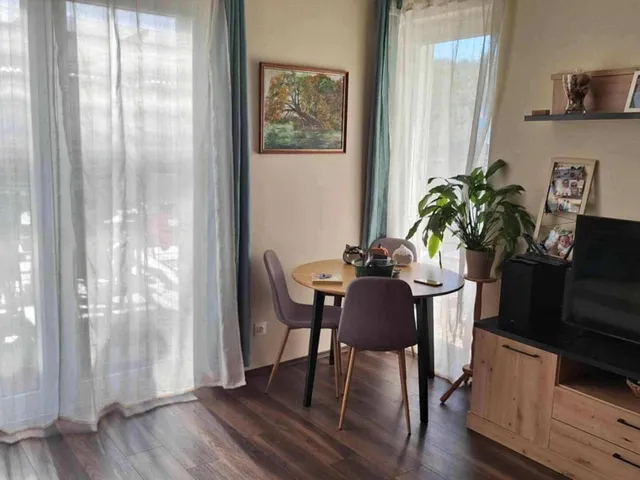 Eladó ház Pilisjászfalu 65 nm