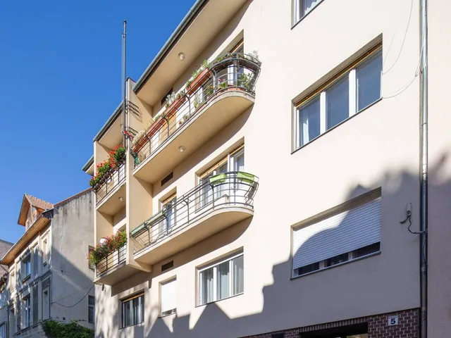 Eladó lakás Budapest II. kerület 84 nm