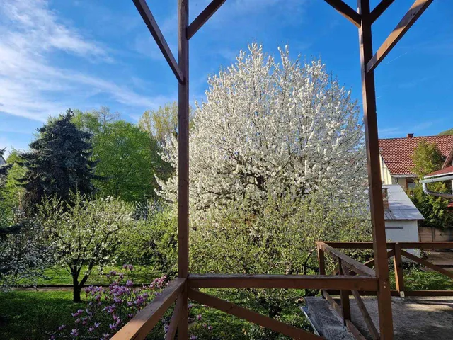 Eladó ház Pilisszentkereszt 250 nm