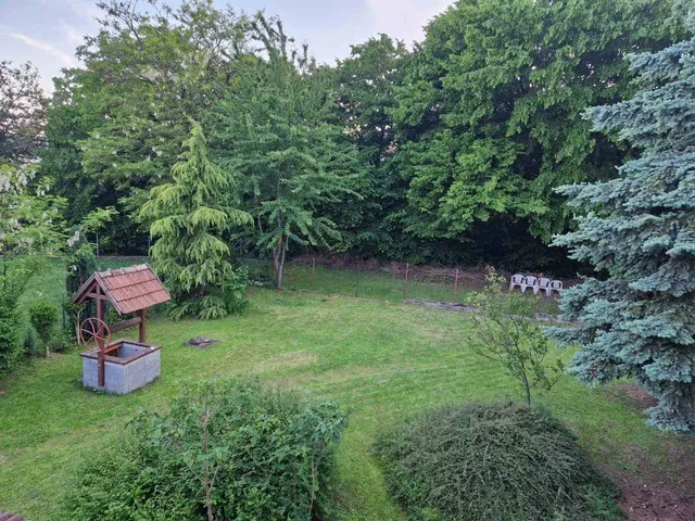 Eladó ház Pilisszentkereszt 250 nm