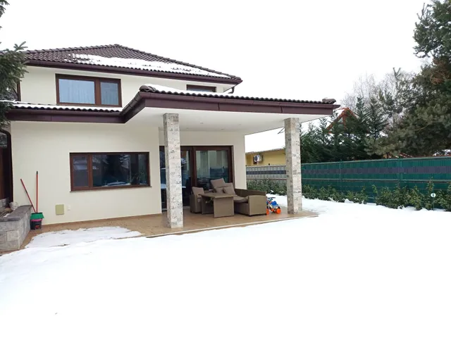 Eladó ház Pilisszentiván 220 nm