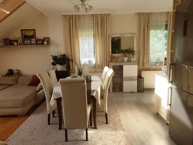 Eladó ház Pilisjászfalu 140 nm