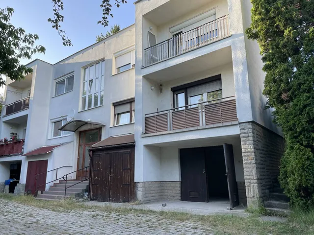 Eladó lakás Pilisvörösvár 61 nm