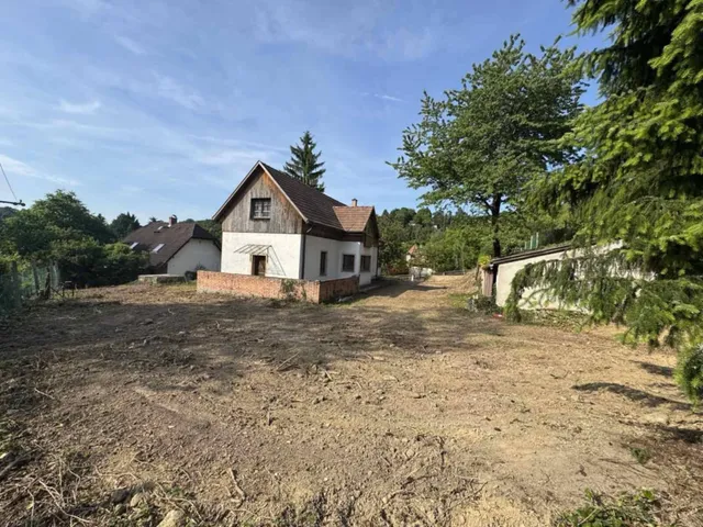 Eladó ház Solymár 140 nm